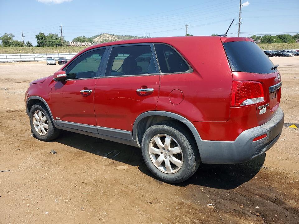 Photo 2 from auction – 2011 KIA SORENTO with VIN 5XYKTCA13BG074986