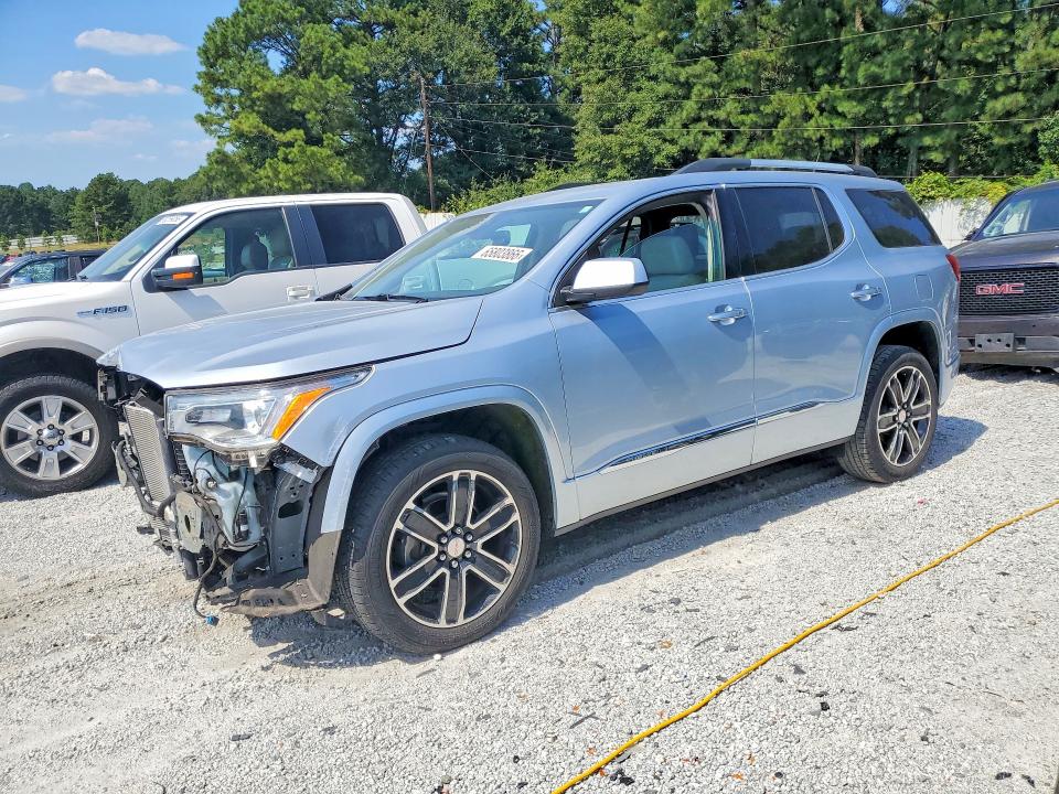 GMC ACADIA 2017 with VIN 1GKKNPLS0HZ290994 - Photo from auction