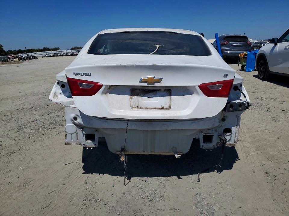 Photo 6 from auction – 2017 CHEVROLET MALIBU with VIN 1G1ZE5ST0HF188422