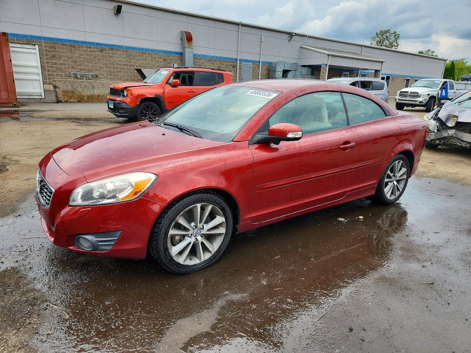 VOLVO C70 2012 with VIN YV1672MC7CJ126256 - Photo from auction