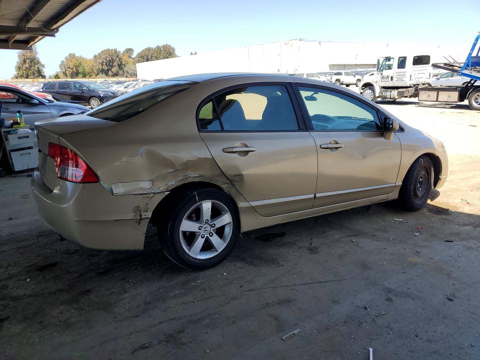 Photo 3 from auction – 2007 HONDA CIVIC with VIN 1HGFA16807L070120