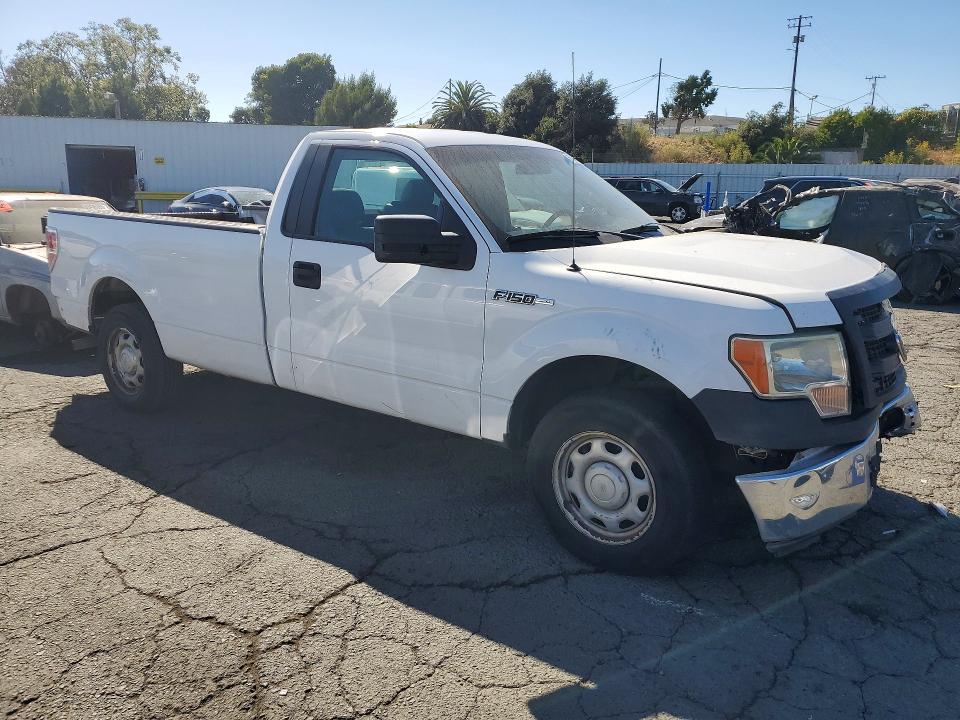 Photo 4 from auction – 2014 FORD F150 with VIN 1FTNF1CF3EKF78101