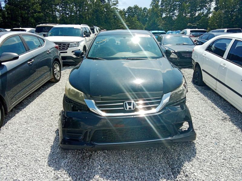 Photo 5 from auction – 2015 HONDA ACCORD with VIN 1HGCR2F35FA206239