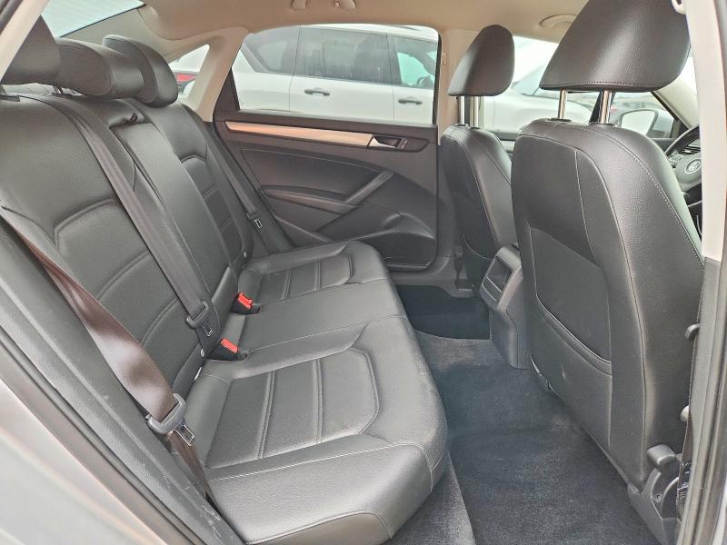 Photo 10 from auction – 2014 VOLKSWAGEN PASSAT with VIN 1VWAS7A34EC060950