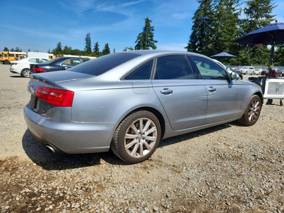 Foto 3 de la subasta – 2015 AUDI A6 con VIN WAUGFAFC3FN023916