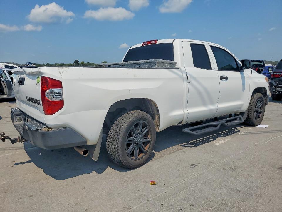 Photo 3 from auction – 2014 TOYOTA TUNDRA with VIN 5TFRM5F10EX076700