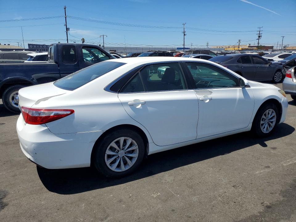 Photo 3 from auction – 2015 TOYOTA CAMRY with VIN 4T4BF1FK3FR486781