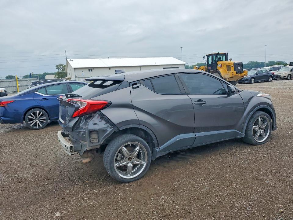 Photo 3 from auction – 2019 TOYOTA C-HR with VIN JTNKHMBX8K1022467