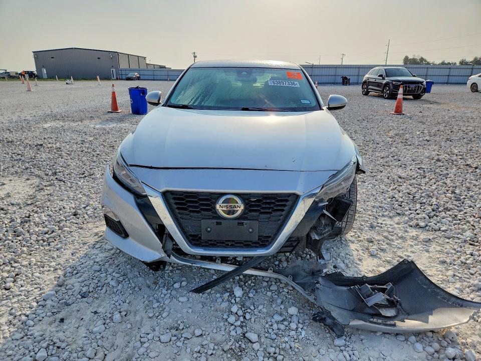 Photo 5 from auction – 2022 NISSAN ALTIMA with VIN 1N4BL4DV1NN336737