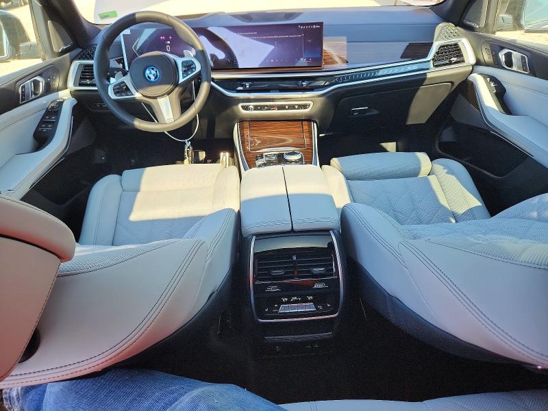 Zdjęcie 8 z aukcji – 2026 BMW X5 z VIN 5UX43EU07T9377360