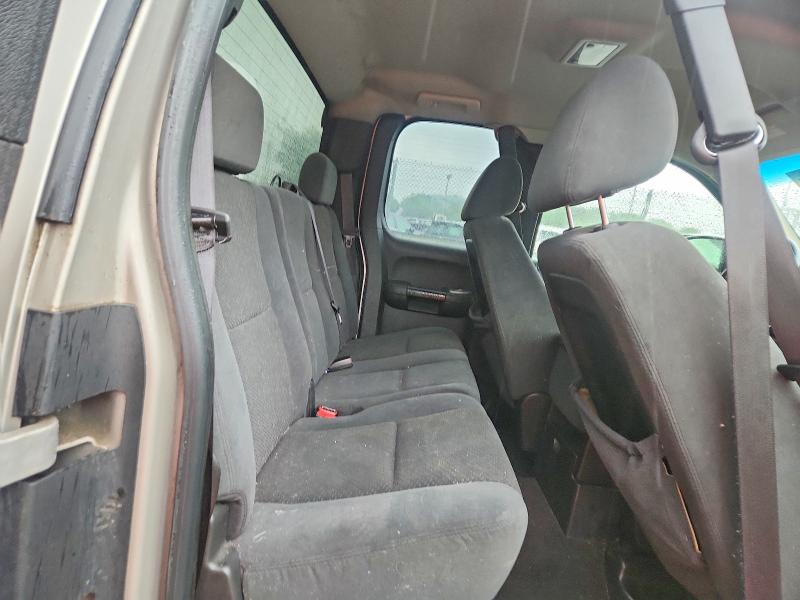 Photo 10 from auction – 2007 CHEVROLET SILVERADO with VIN 2GCEK19C271720059