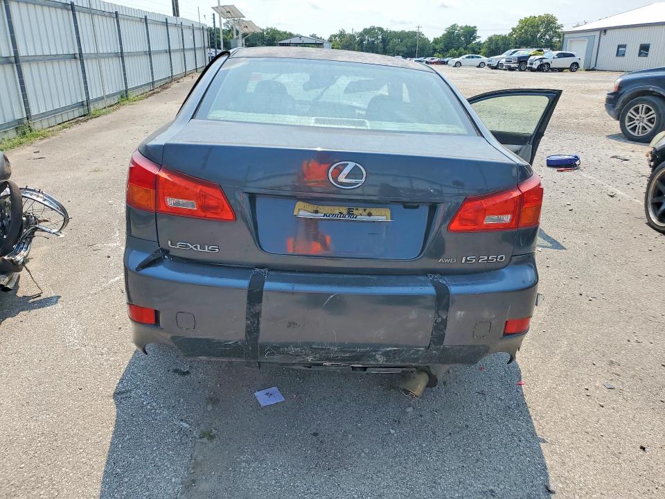 Фото 6 с аукциона – 2006 LEXUS IS с VIN JTHCK262765007694