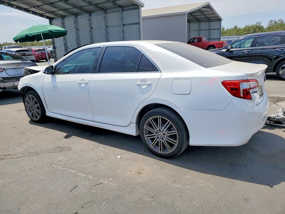 Photo 2 from auction – 2014 TOYOTA CAMRY with VIN 4T1BF1FK9EU333380