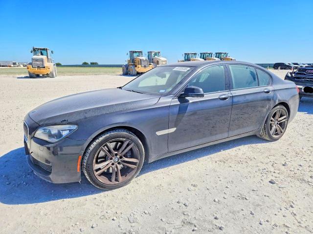 BMW 750 2015 with VIN WBAYA8C5XFD825595 - Photo from auction
