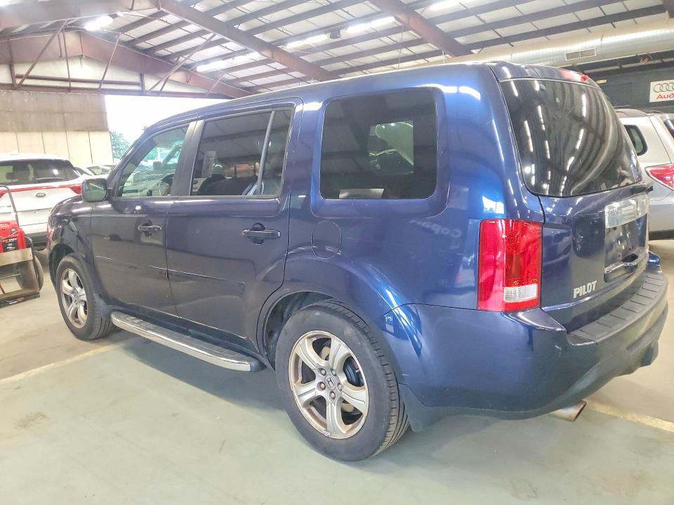 Photo 2 from auction – 2014 HONDA PILOT 4X4 with VIN 5FNYF4H75EB043770