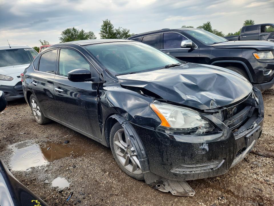 Photo 4 from auction – 2014 NISSAN SENTRA with VIN 3N1AB7AP2EY206956