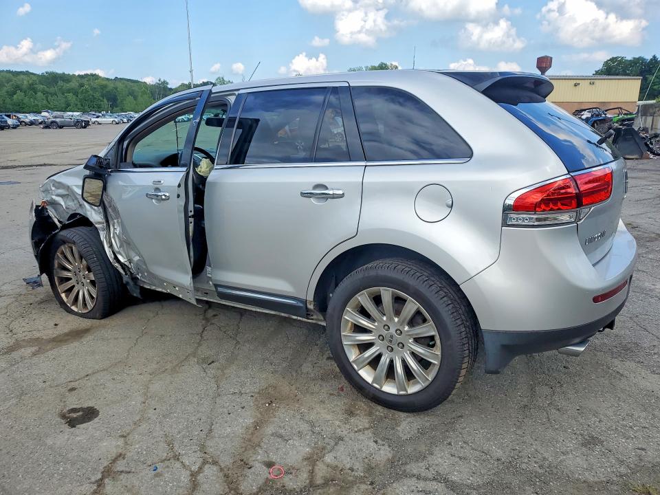Photo 2 from auction – 2014 LINCOLN MKX with VIN 2LMDJ8JK5EBL12110