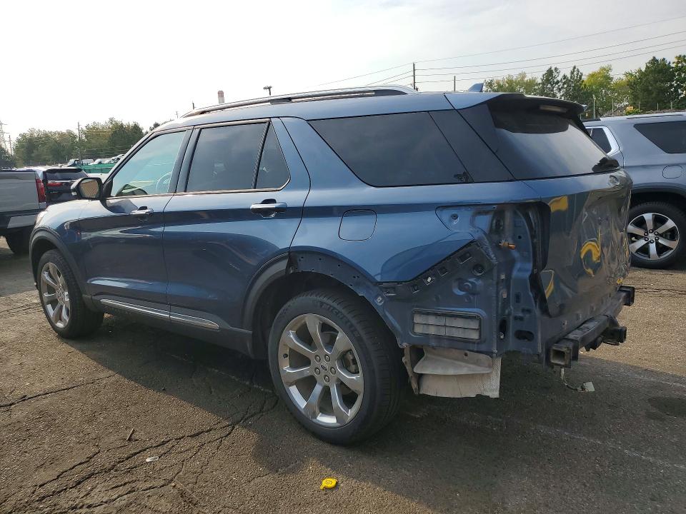 Photo 2 from auction – 2020 FORD EXPLORER with VIN 1FM5K8HC8LGC27652