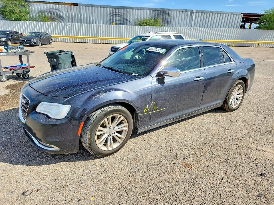 CHRYSLER 300C 2015 with VIN 2C3CCAEGXFH903622 - Photo from auction