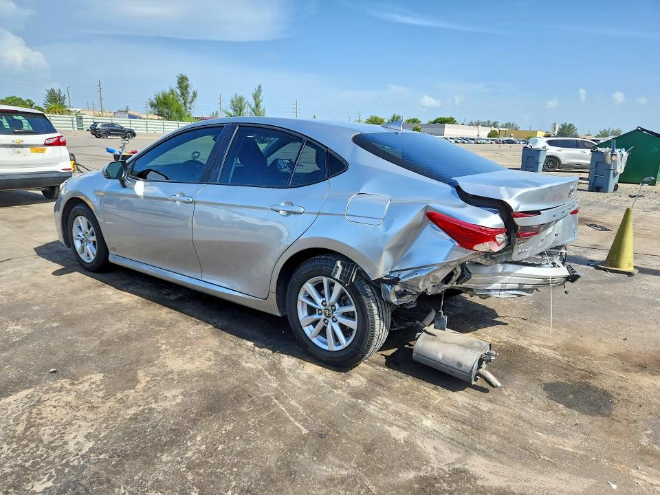 Photo 2 from auction – 2025 TOYOTA CAMRY with VIN 4T1DAACK0SU626527