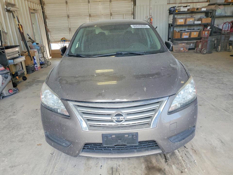 Photo 5 from auction – 2015 NISSAN SENTRA with VIN 3N1AB7AP8FL628907