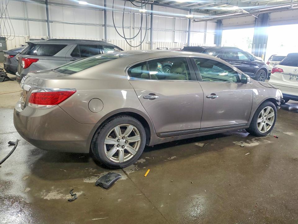 Photo 3 from auction – 2011 BUICK LACROSSE with VIN 1G4GC5ED3BF151117