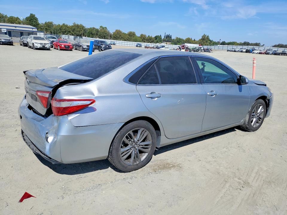 Photo 3 from auction – 2016 TOYOTA CAMRY with VIN 4T1BF1FK4GU247171