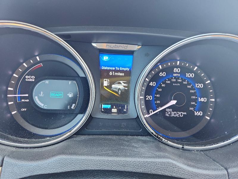 Photo 9 from auction – 2013 HYUNDAI SONATA with VIN KMHEC4A48DA076096
