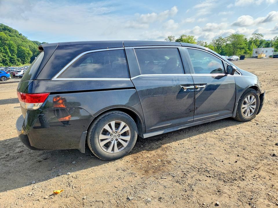 Photo 3 from auction – 2014 HONDA ODYSSEY with VIN 5FNRL5H66EB022601
