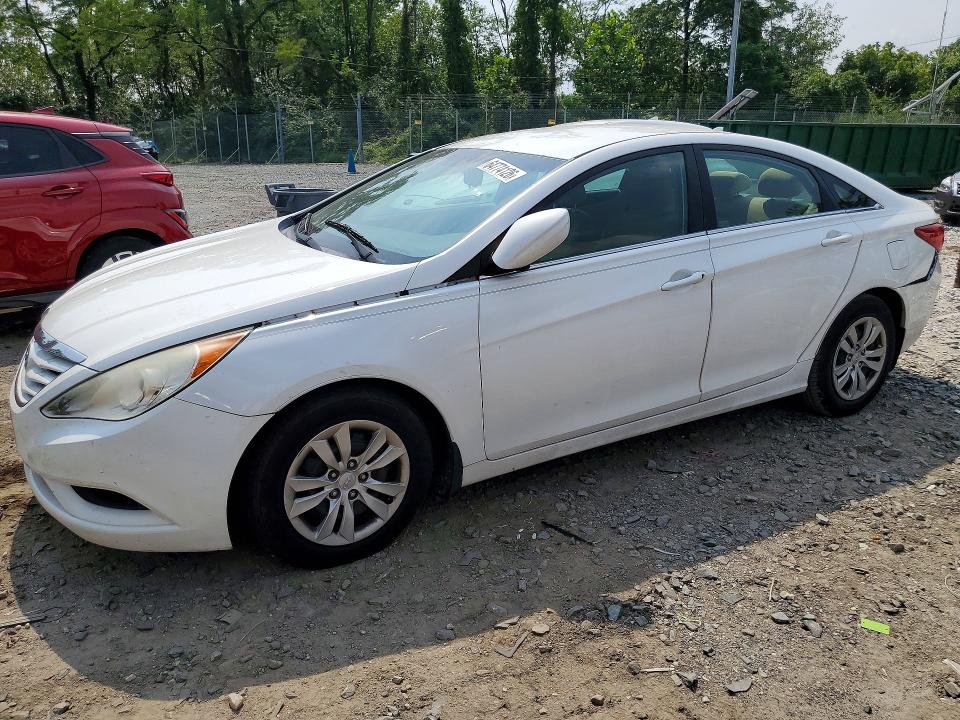 HYUNDAI SONATA 2012 with VIN 5NPEB4AC9CH460846 - Photo from auction