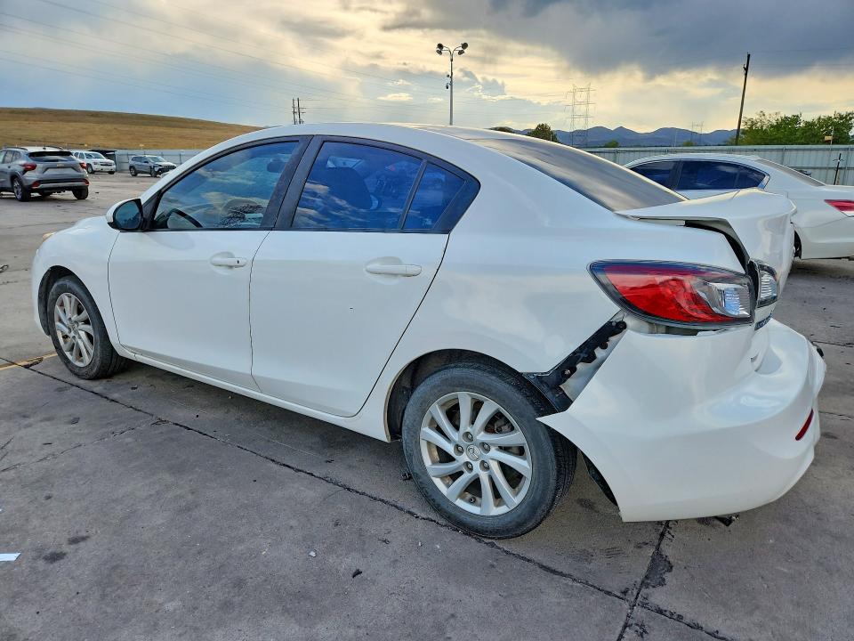 Photo 2 from auction – 2012 MAZDA 3 with VIN JM1BL1V8XC1591926