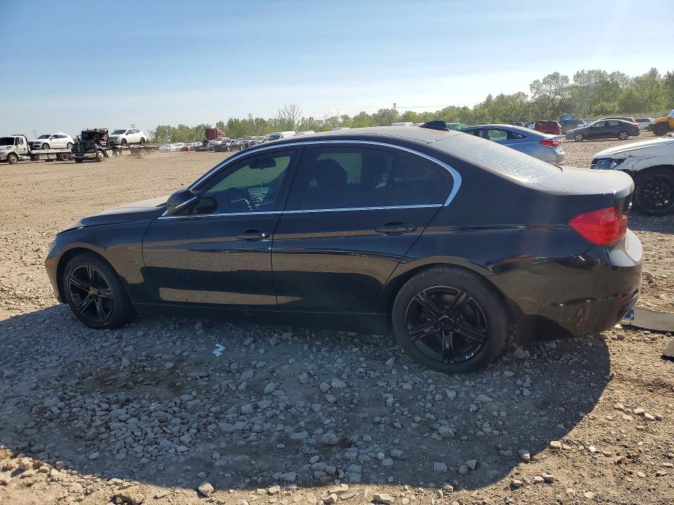 Photo 2 from auction – 2015 BMW 328 with VIN WBA3B5C58FP652809
