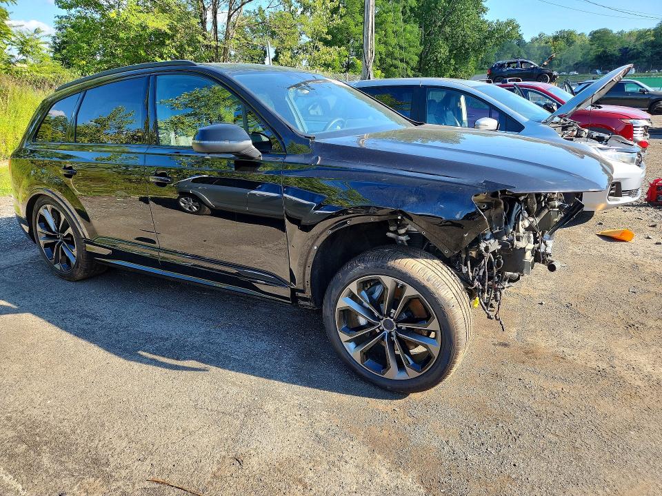 Photo 4 from auction – 2026 AUDI Q7 with VIN WA1LVBF77TD004522
