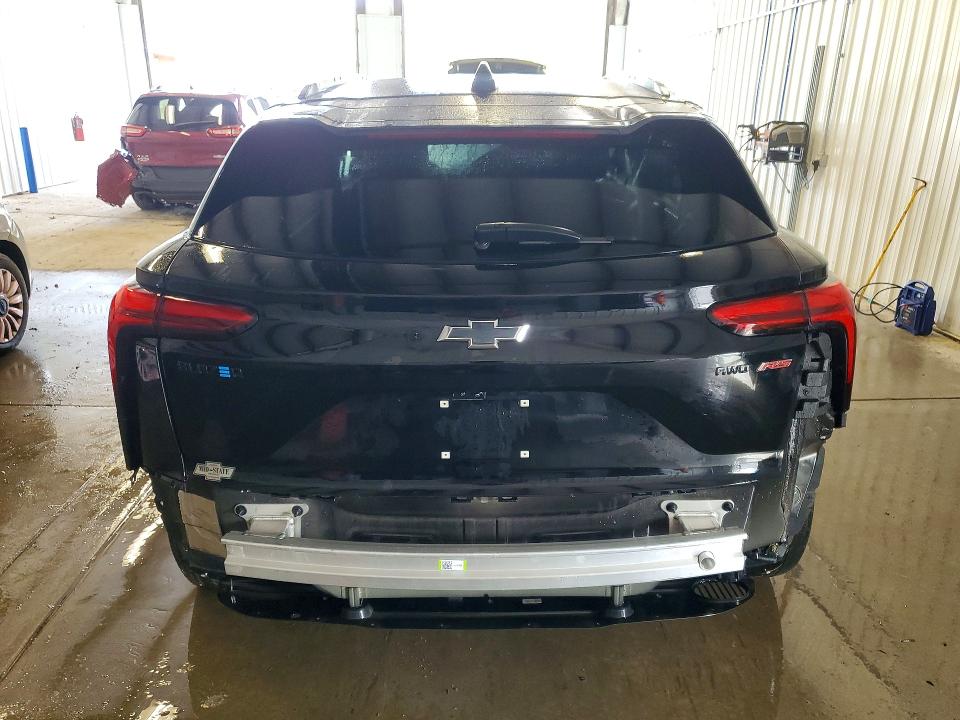Photo 6 from auction – 2024 CHEVROLET BLAZER with VIN 3GNKDCRJ1RS116007