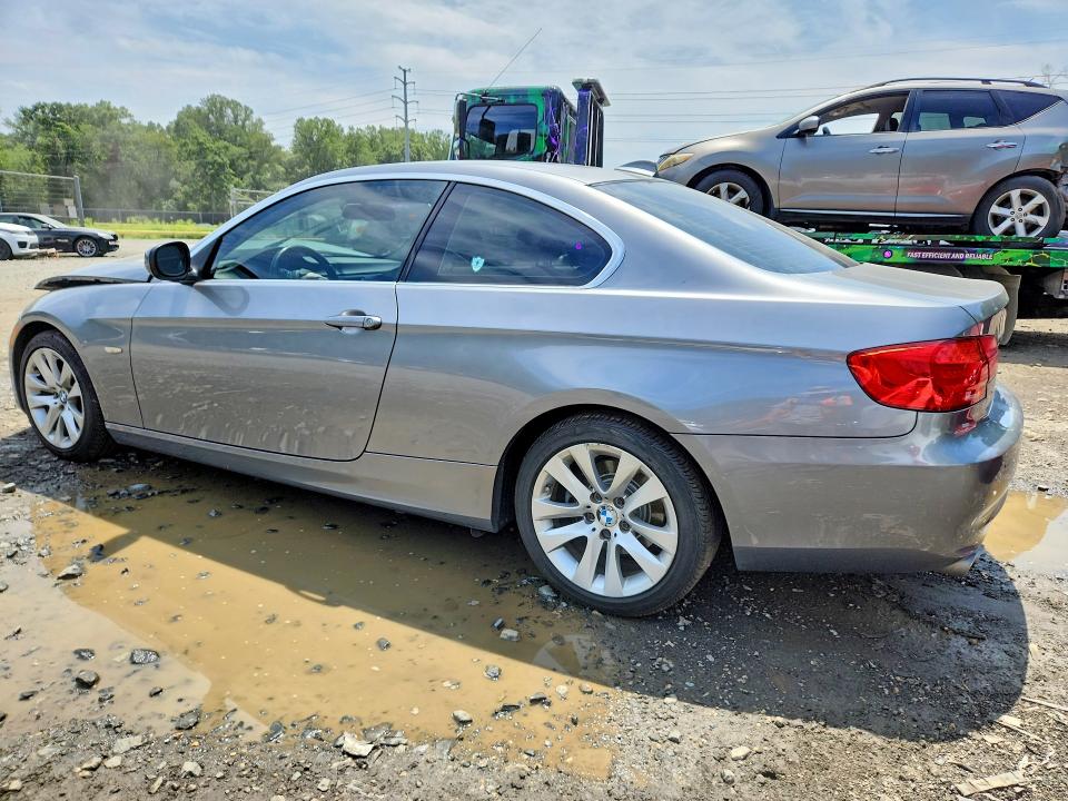 صورة رقم 2 من المزاد - 2012 BMW 328 مع VIN WBAKE3C55CE769794