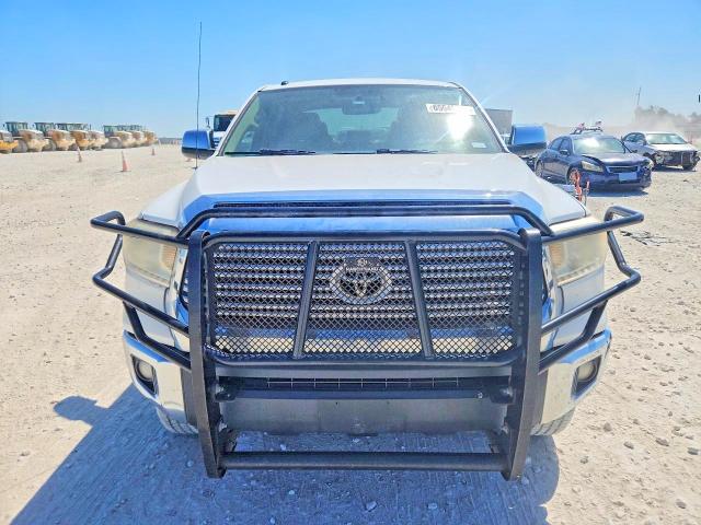 Photo 5 from auction – 2015 TOYOTA TUNDRA with VIN 5TFHW5F13FX460073
