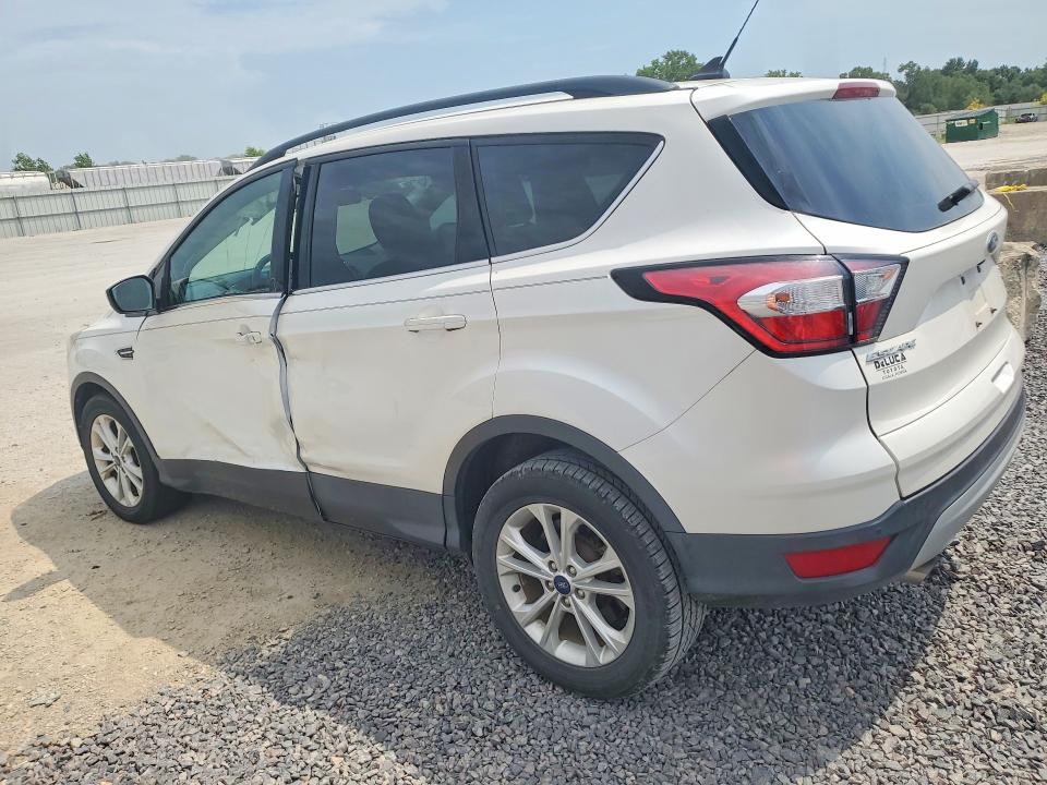 Photo 2 from auction – 2018 FORD ESCAPE with VIN 1FMCU0HD3JUC27729
