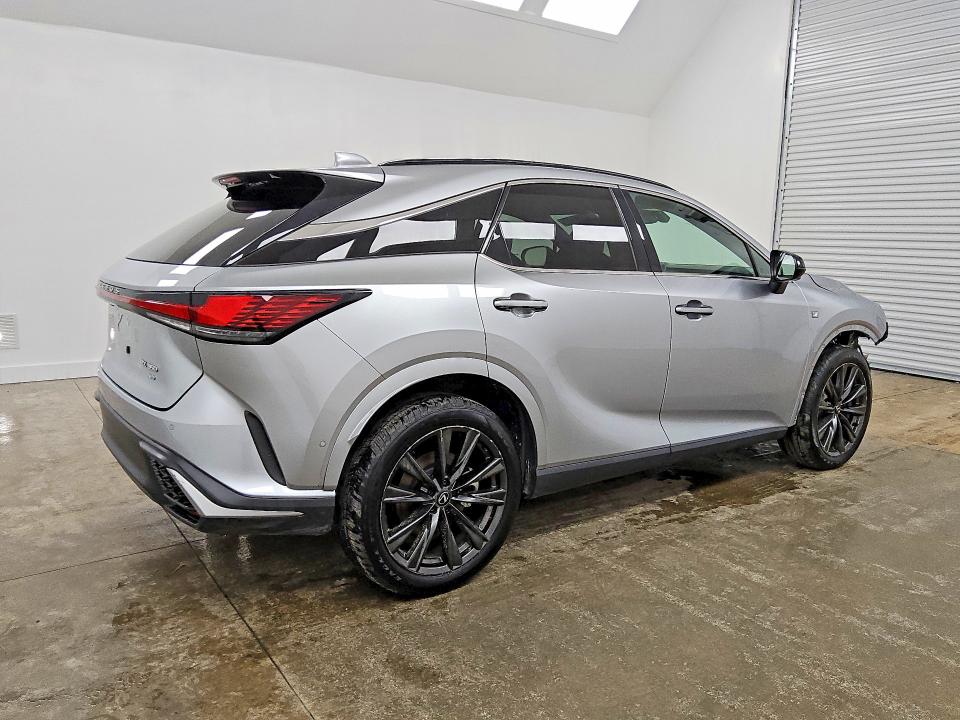 Photo 3 from auction – 2024 LEXUS RX 350 with VIN 2T2BAMCA6RC059361