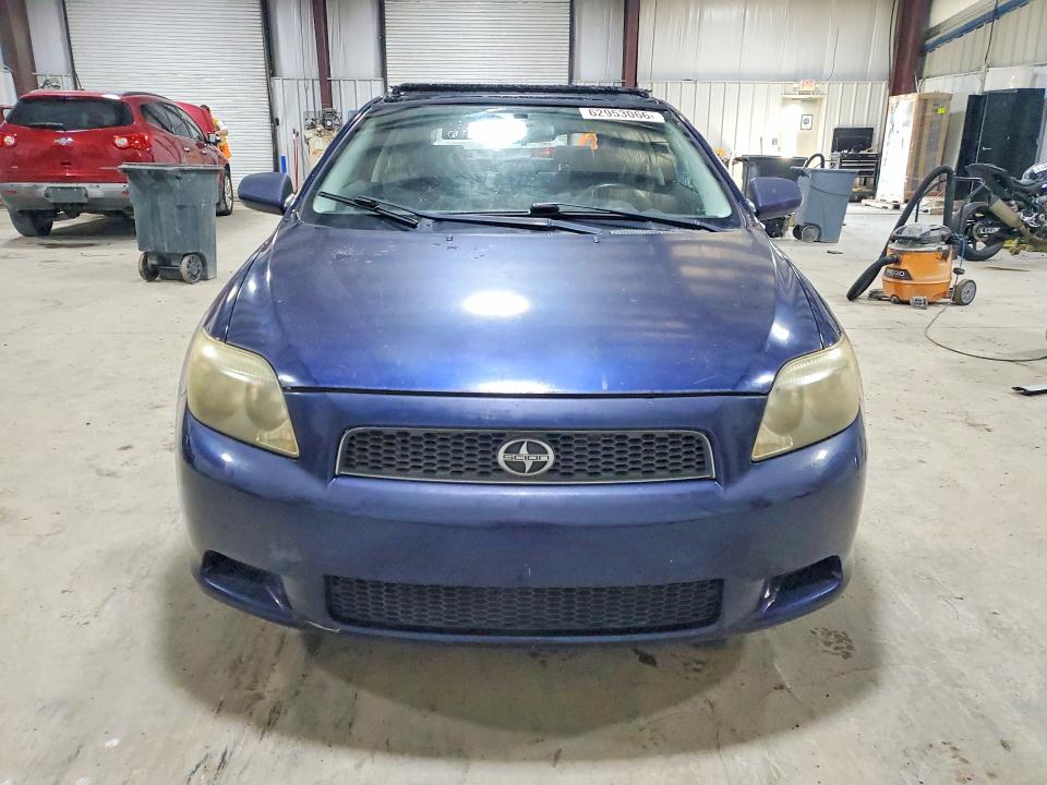 Photo 5 from auction – 2007 SCION TC with VIN JTKDE177870158374