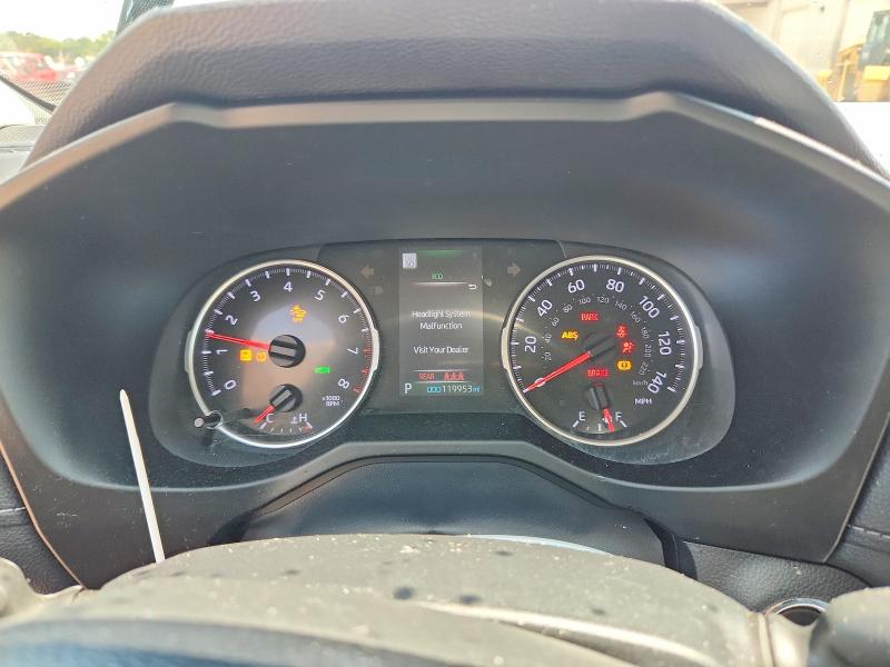 Photo 9 from auction – 2019 TOYOTA RAV4 with VIN 2T3C1RFV0KW048095