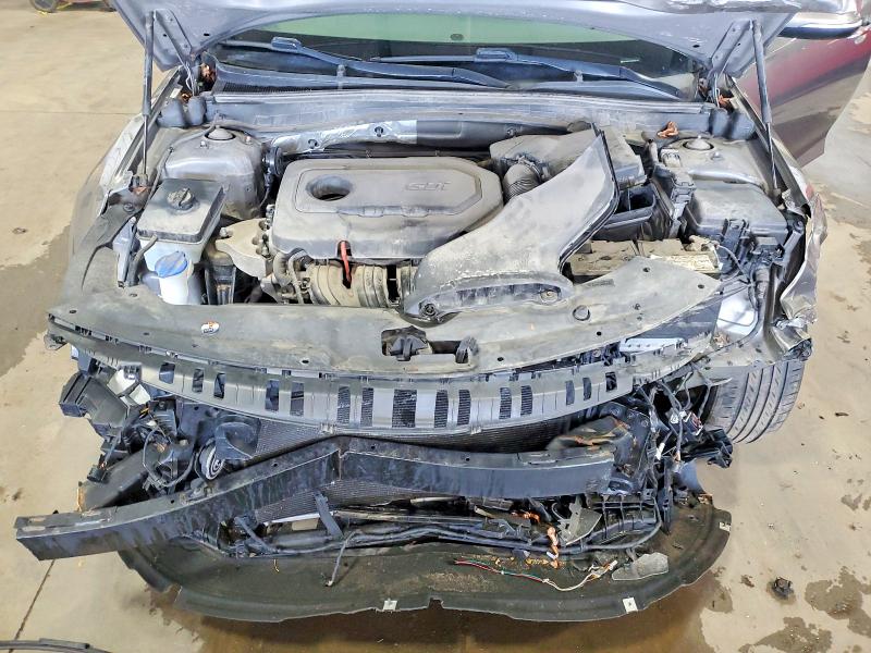 Photo 11 from auction – 2016 KIA OPTIMA with VIN 5XXGU4L30GG048140