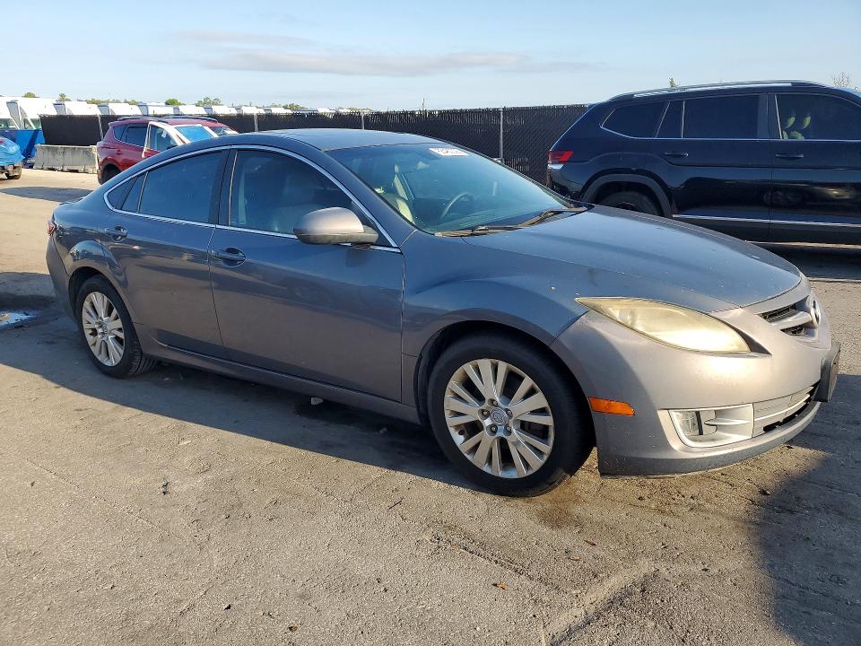 Photo 4 from auction – 2009 MAZDA 6 with VIN 1YVHP82A795M13742