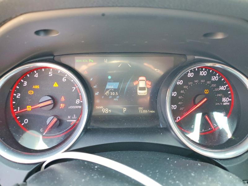 Снимка 9 от търг – 2018 TOYOTA CAMRY с VIN 4T1B61HK9JU640569