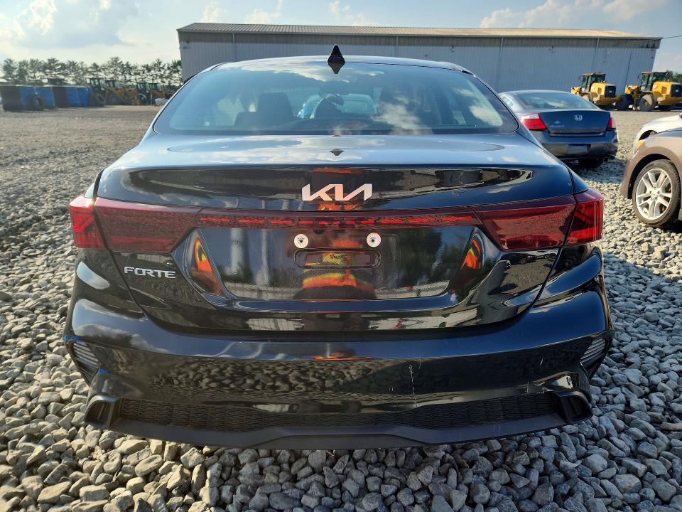 Photo 6 from auction – 2022 KIA FORTE with VIN 3KPF24AD1NE454947