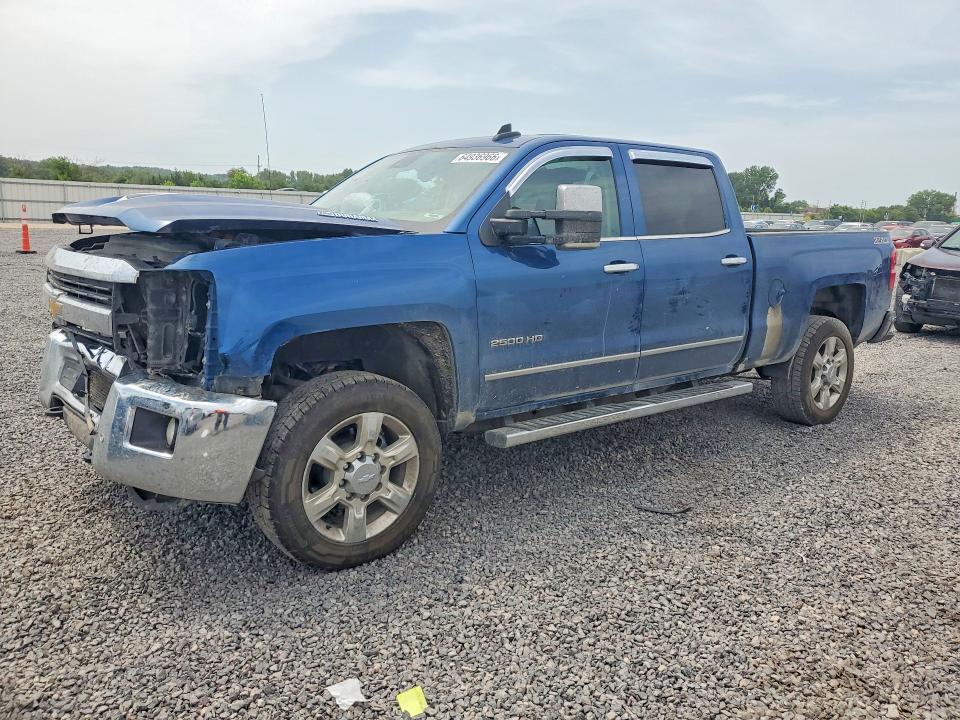 CHEVROLET SILVERADO 2017 with VIN 1GC1KWEY9HF198781 - Photo from auction