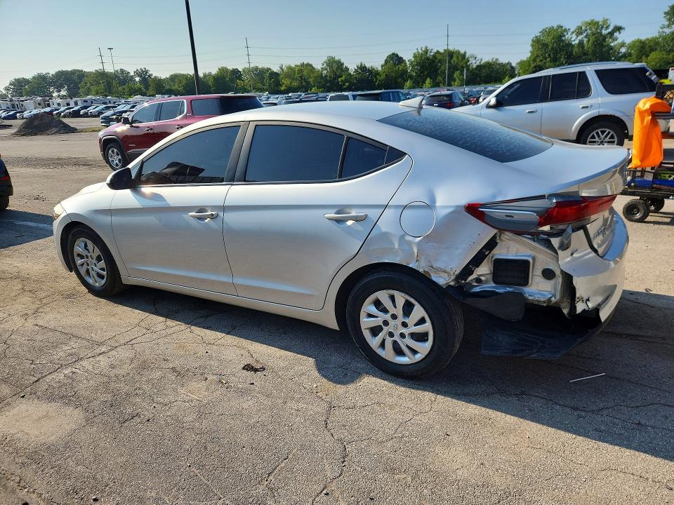 Photo 2 from auction – 2017 HYUNDAI ELANTRA with VIN 5NPD74LF7HH102544