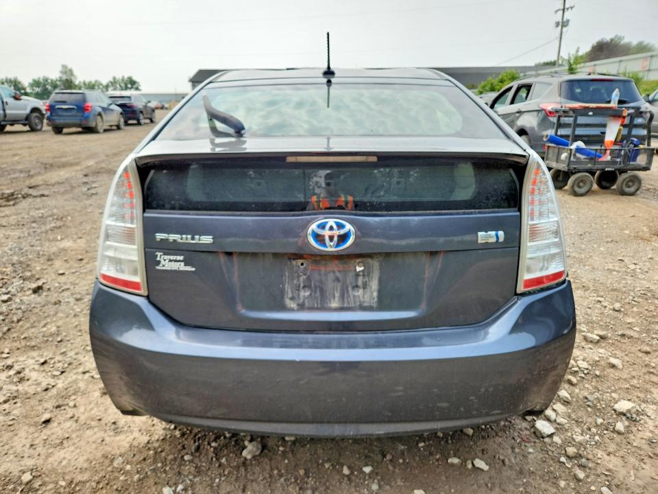 Photo 6 from auction – 2011 TOYOTA PRIUS with VIN JTDKN3DU9B1384303