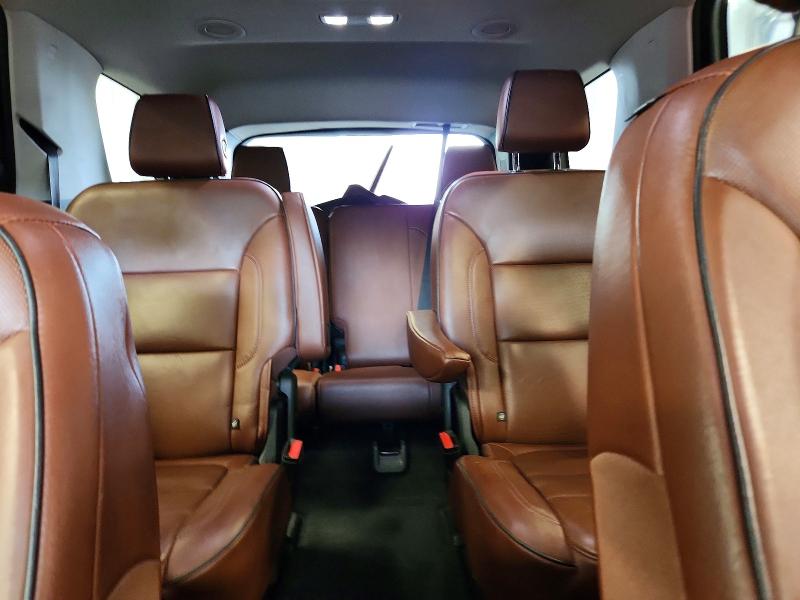 Photo 10 from auction – 2018 CHEVROLET TRAVERSE with VIN 1GNEVKKW4JJ229840