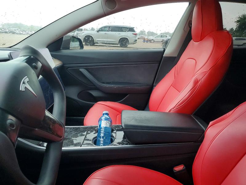 Photo 7 from auction – 2018 TESLA MODEL 3 with VIN 5YJ3E1EA4JF028389
