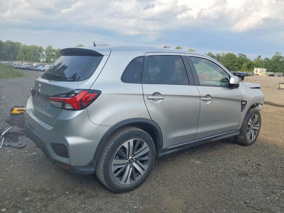 Photo 3 from auction – 2024 MITSUBISHI OUTLANDER SPORT with VIN JA4ARUAU8RU006180